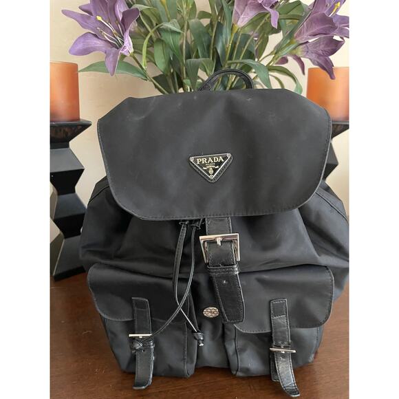 PRADA Nylon & Leather Trim Backpack – Black | Vintage Tessuto Style - Picture 2 of 3